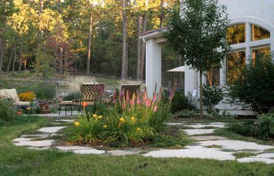 outdoor-patio-1200x772-colorado-landscape-designer-helping-you-turn-colorado-outdoor--urumix.com